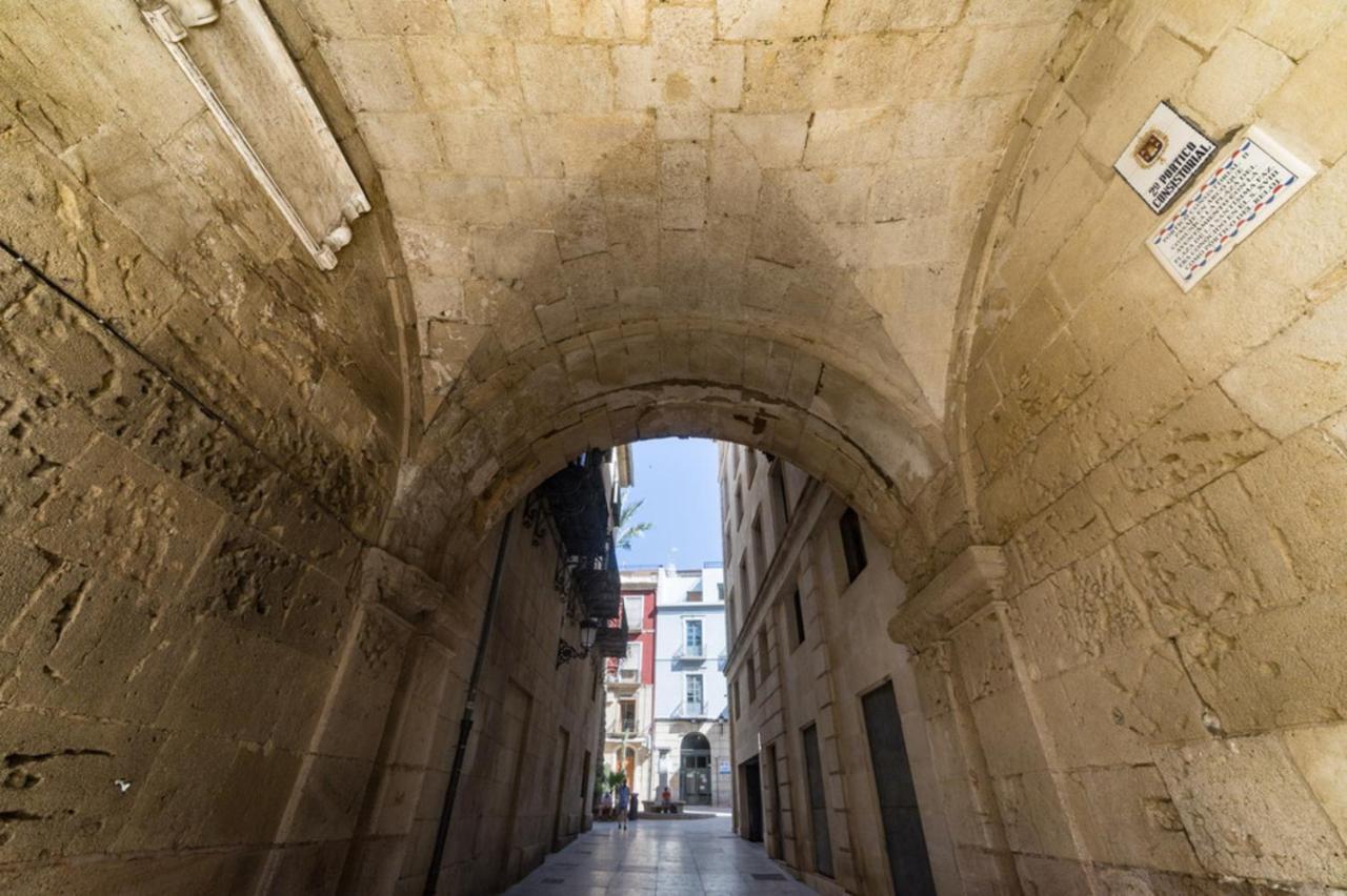 Moonkey - Santísima Faz Alicante Exterior foto